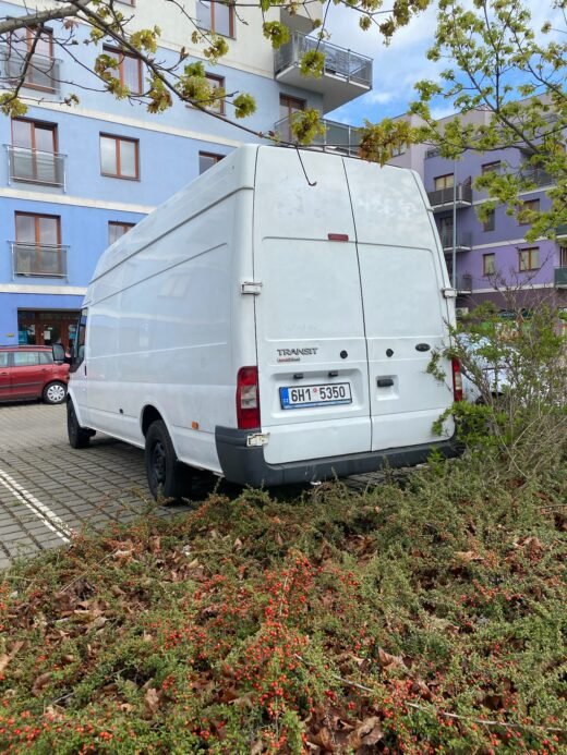 Nabízíme pronájem dodávky Ford Transit 3,5t - Obrázek 3